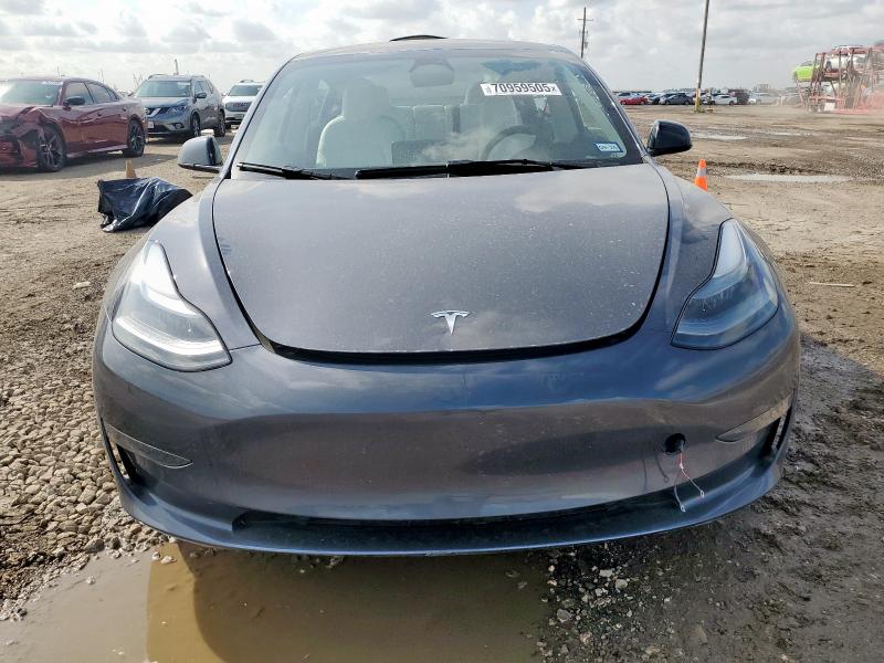 5YJ3E1EA2PF639952 - 2023 TESLA MODEL 3 Boz foto 5