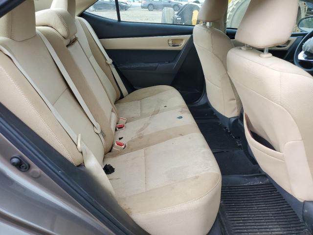 2T1BURHE9JC119920 - 2018 TOYOTA COROLLA L BROWN photo 10