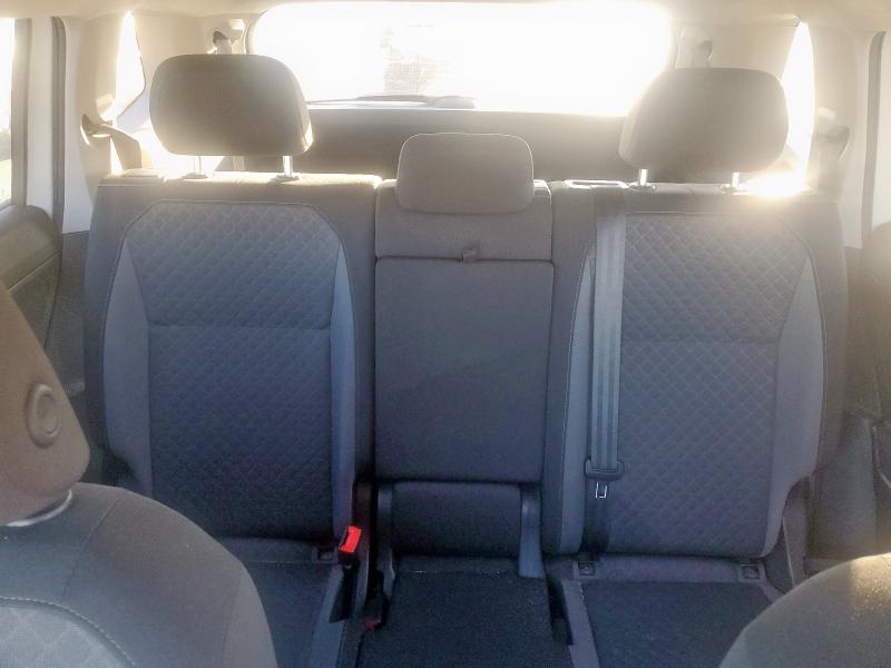 3VV1B7AX4LM127257 - 2020 VOLKSWAGEN TIGUAN S WHITE photo 10