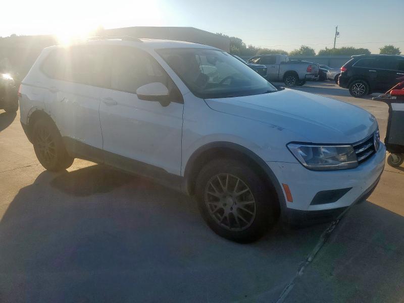 3VV1B7AX4LM127257 - 2020 VOLKSWAGEN TIGUAN S WHITE photo 4