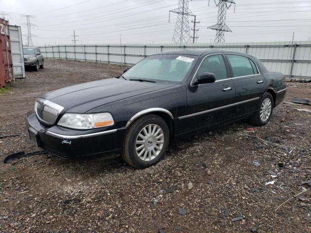 1LNHM81W54Y663561 - 2004 LINCOLN TOWN CAR EXECUTIVE BLACK photo 1