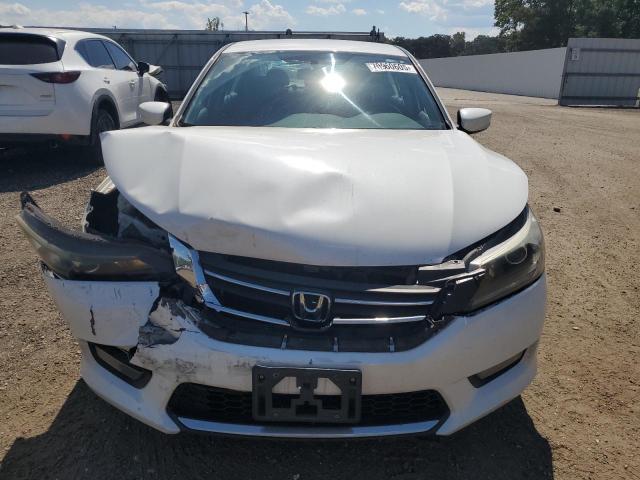 1HGCR2F53FA113513 - 2015 HONDA ACCORD SPORT თეთრი ფოტო 5