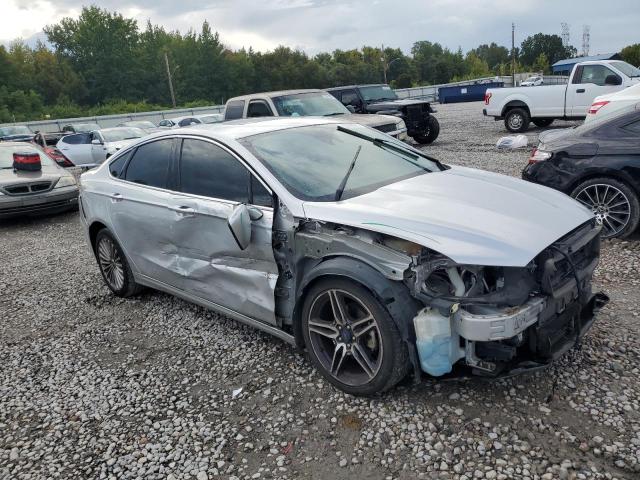 3FA6P0D91KR105816 - 2019 FORD FUSION TITANIUM فضي صورة 4