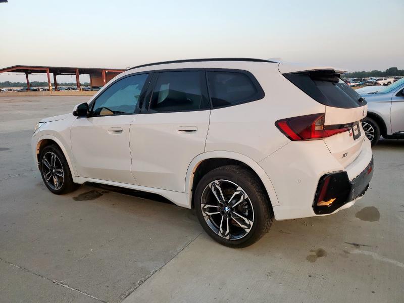 WBX73EF06P5X13432 - 2023 BMW X1 XDRIVE28I WHITE photo 2