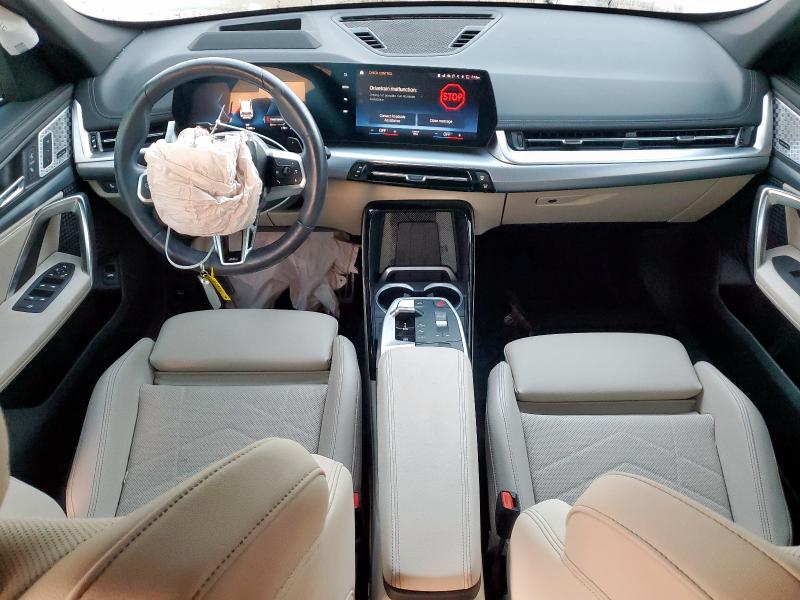 WBX73EF06P5X13432 - 2023 BMW X1 XDRIVE28I WHITE photo 8