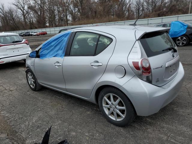 JTDKDTB31D1038844 - 2013 TOYOTA PRIUS C SILVER photo 2