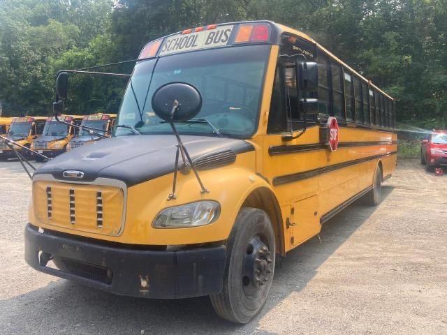 4UZABRDUBCAX8353 - 2012 FREIGHTLINER CHASSIS B2 YELLOW photo 2