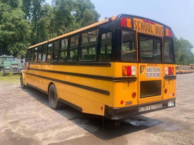 4UZABRDUBCAX8353 - 2012 FREIGHTLINER CHASSIS B2 黄色 照片 3