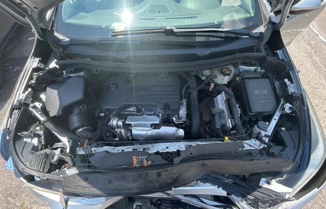 1G1BC5SM9J7176866 - 2018 CHEVROLET CRUZE LS SILVER photo 7