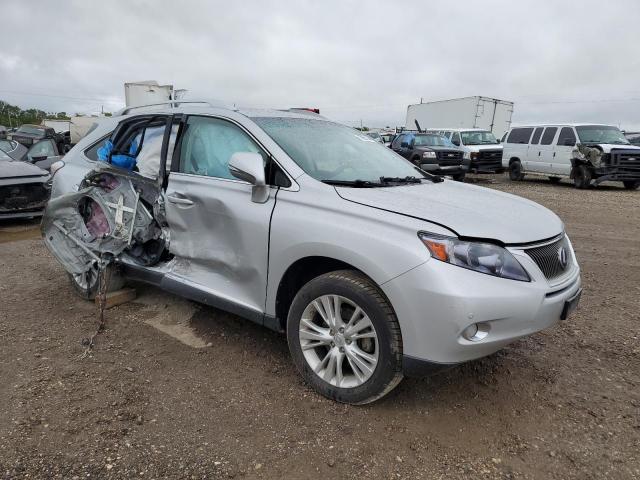 JTJBC1BA5B2036654 - 2011 LEXUS RX 450H SILVER photo 4