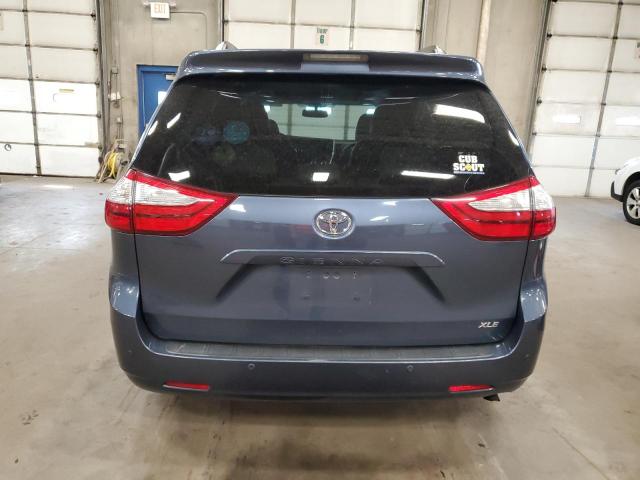 5TDYK3DC1FS640548 - 2015 TOYOTA SIENNA XLE BLUE photo 6