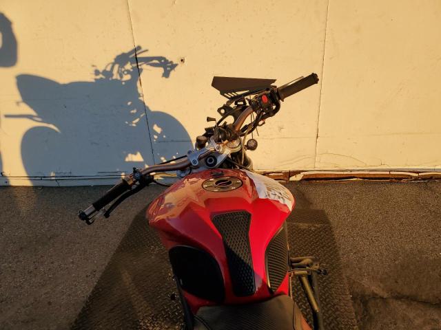 SMTL02NEXGT730943 - 2016 TRIUMPH MOTORCYCLE STREET TRI RED photo 8