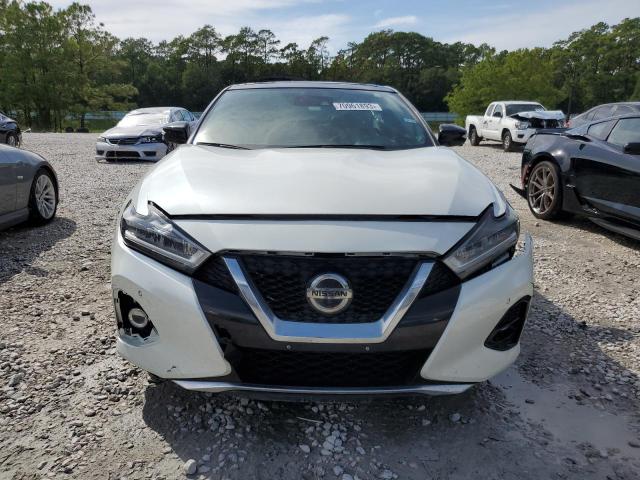 1N4AA6AV3KC384121 - 2019 NISSAN MAXIMA S WHITE photo 5