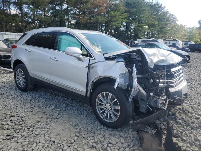 1GYKNDRS8JZ188151 - 2018 CADILLAC XT5 LUXURY SILVER photo 4