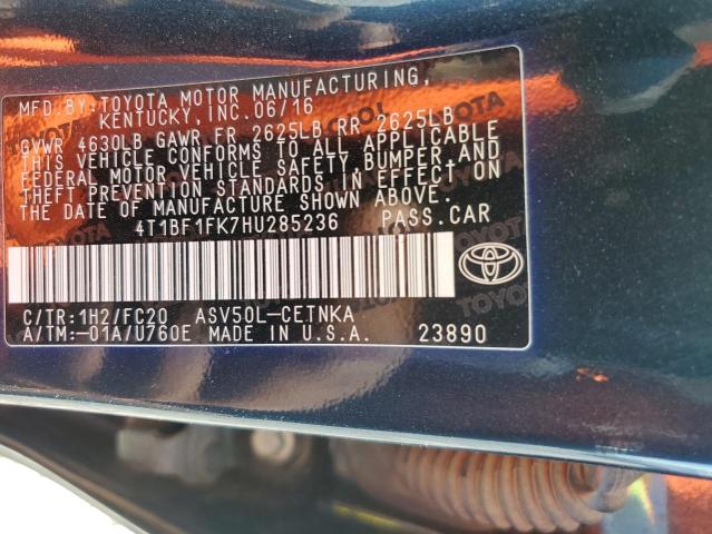 4T1BF1FK7HU285236 - 2017 TOYOTA CAMRY LE BLUE photo 12