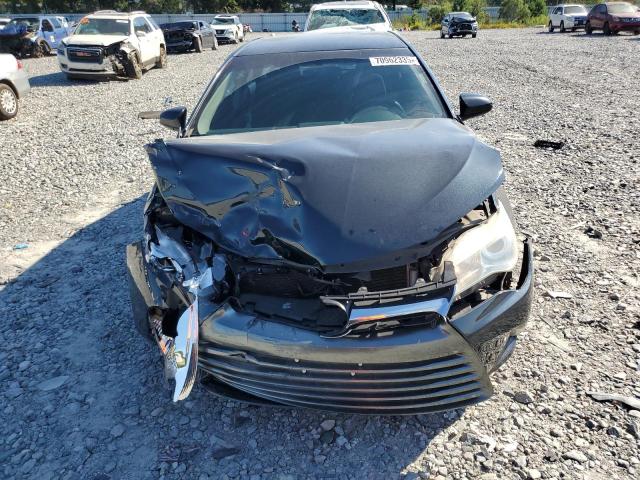 4T1BF1FK7HU285236 - 2017 TOYOTA CAMRY LE BLUE photo 5