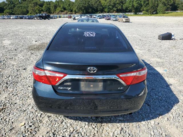 4T1BF1FK7HU285236 - 2017 TOYOTA CAMRY LE BLUE photo 6