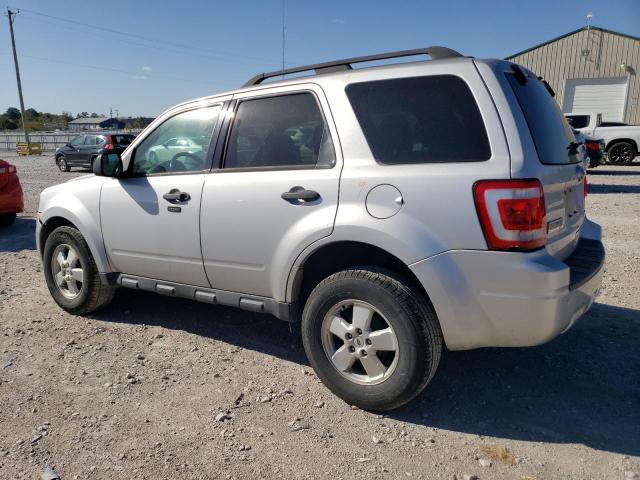 1FMCU0D74BKC61885 - 2011 FORD ESCAPE XLT SILVER photo 2