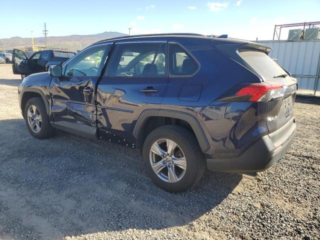 JTMW1RFV2NJ024638 - 2022 TOYOTA RAV4 XLE BLUE photo 2