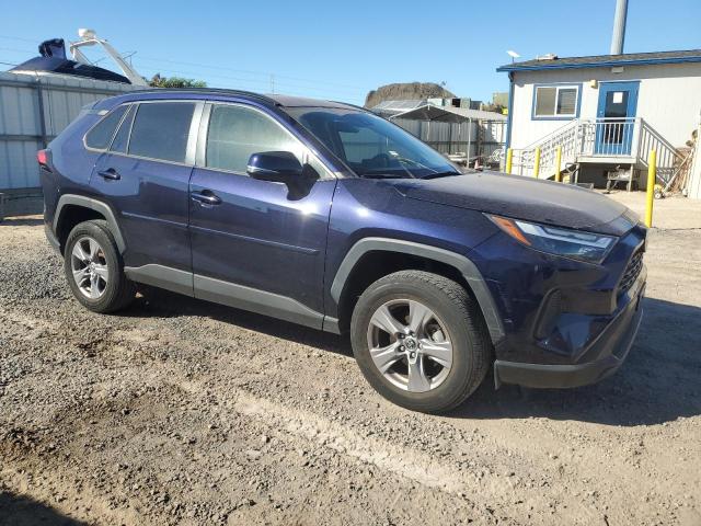 JTMW1RFV2NJ024638 - 2022 TOYOTA RAV4 XLE BLUE photo 4