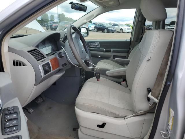 2A8HR54P58R113174 - 2008 CHRYSLER TOWN & COU TOURING Srebrny zdjęcie 7