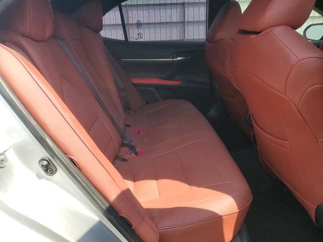 4T1K61AKXNU046055 - 2022 TOYOTA CAMRY XSE 双色 照片 10