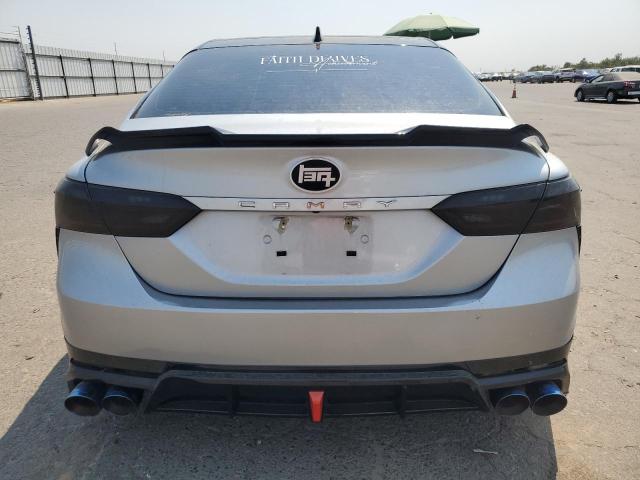 4T1K61AKXNU046055 - 2022 TOYOTA CAMRY XSE 双色 照片 6