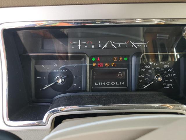 5LMJJ2J50AEJ02029 - 2010 LINCOLN NAVIGATOR თეთრი ფოტო 9