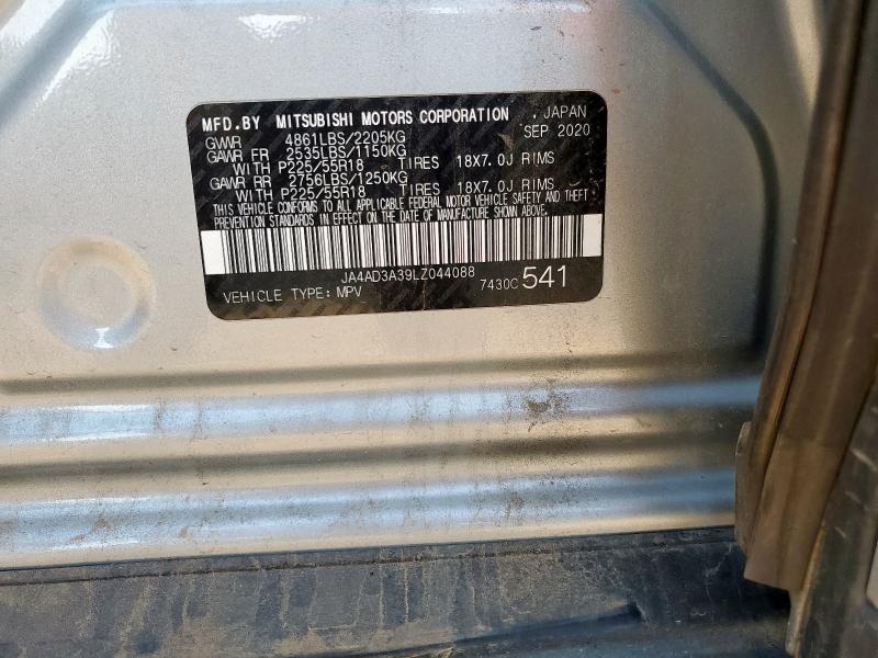 JA4AD3A39LZ044088 - 2020 MITSUBISHI OUTLANDER SE SILVER photo 13