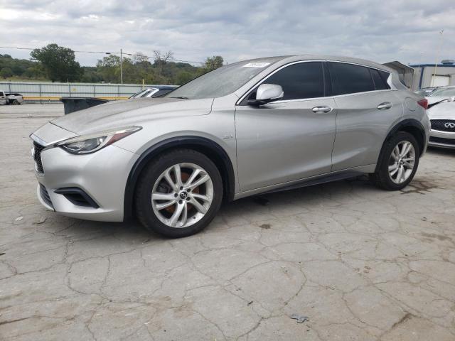 SJKCH5CP5HA023871 - 2017 INFINITI QX30 BASE SILVER photo 1