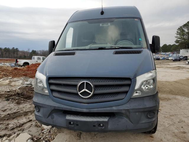 WD3PE7CD3JP635014 - 2018 MERCEDES-BENZ SPRINTER 2500 BLUE photo 5