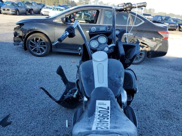 1HD1KHM14BB637480 - 2011 HARLEY-DAVIDSON FLTRX 黑色 照片 5