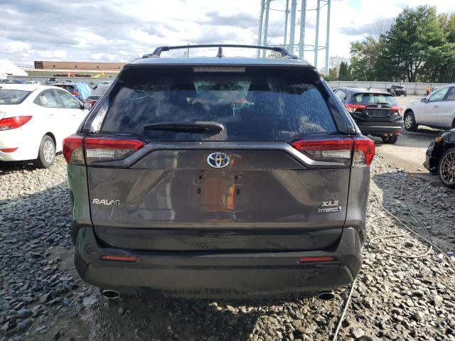 4T3B6RFV9NU091979 - 2022 TOYOTA RAV4 XLE PREMIUM GRAY photo 6