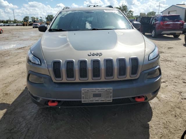 1C4PJMBB9HW656952 - 2017 JEEP CHEROKEE TRAILHAWK TAN photo 5