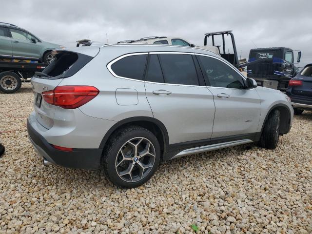 WBXHU7C30H5H35412 - 2017 BMW X1 SDRIVE28I SILVER photo 3