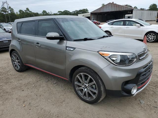 KNDJX3AA5K7637369 - 2019 KIA SOUL ! GRAY photo 4