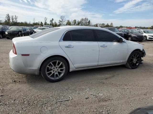 1G1ZE5E02AF139701 - 2010 CHEVROLET MALIBU LTZ თეთრი ფოტო 3