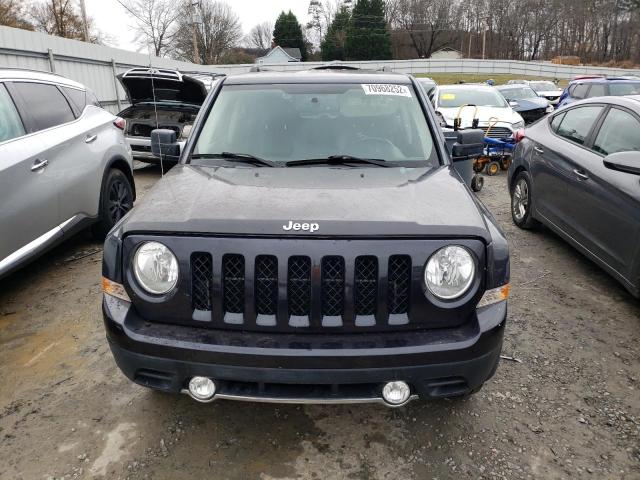 1C4NJRFB4GD580131 - 2016 JEEP PATRIOT LATITUDE GRAY photo 5