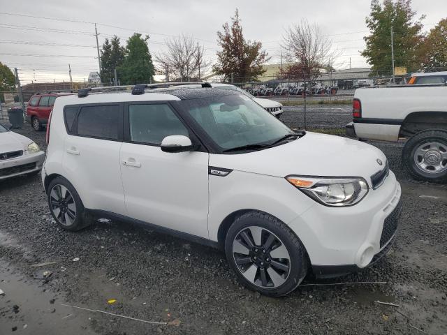 KNDJX3A55E7082138 - 2014 KIA SOUL ! WHITE photo 4