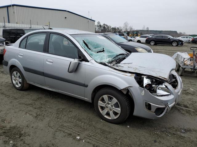 KNADE123776190092 - 2007 KIA RIO BASE SILVER photo 4