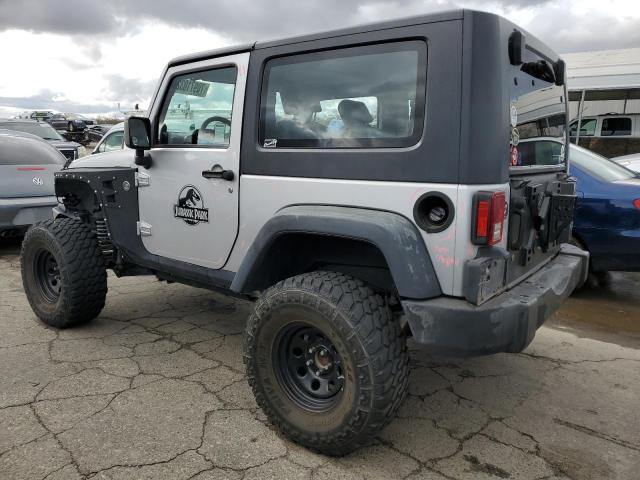 1J4FA24118L557803 - 2008 JEEP WRANGLER X SILVER photo 2