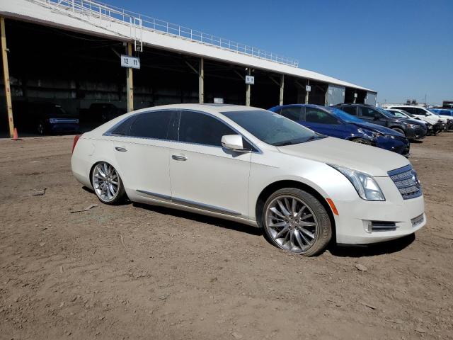 2G61V5S32D9234066 - 2013 CADILLAC XTS PLATINUM WHITE photo 4