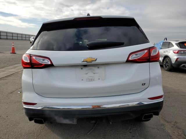 2GNAXKEX2J6153058 - 2018 CHEVROLET EQUINOX LT WHITE photo 6