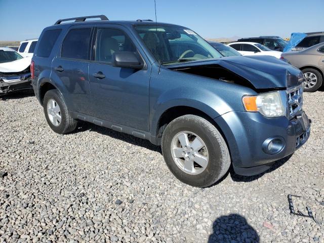 1FMCU9DG6BKA88097 - 2011 FORD ESCAPE XLT BLUE photo 4