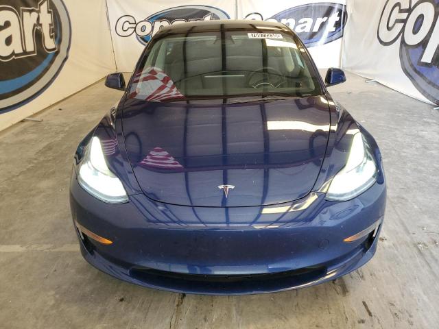 5YJ3E1EA9NF371334 - 2022 TESLA MODEL 3 ლურჯი ფოტო 5