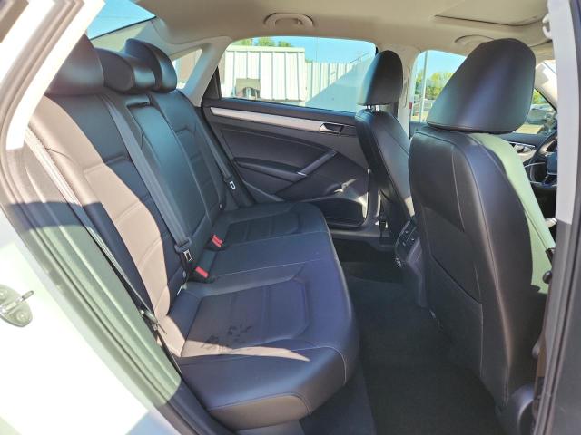 1VWLA7A33KC010368 - 2019 VOLKSWAGEN PASSAT WOLFSBURG Белый фото 10