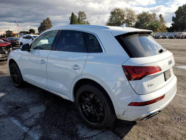 WA1GAAFY6N2056545 - 2022 AUDI Q5 PREMIUM 45 WHITE photo 2