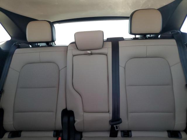 1FMCU9J93NUB96725 - 2022 FORD ESCAPE TITANIUM RED photo 10