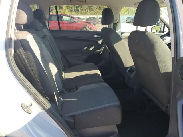 3VV0B7AX8JM021774 - 2018 VOLKSWAGEN TIGUAN S Biały zdjęcie 11