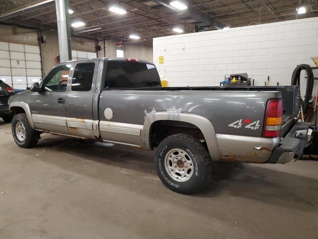 1GCGK29U2YE354076 - 2000 CHEVROLET SILVERADO K2500 GRAY photo 2